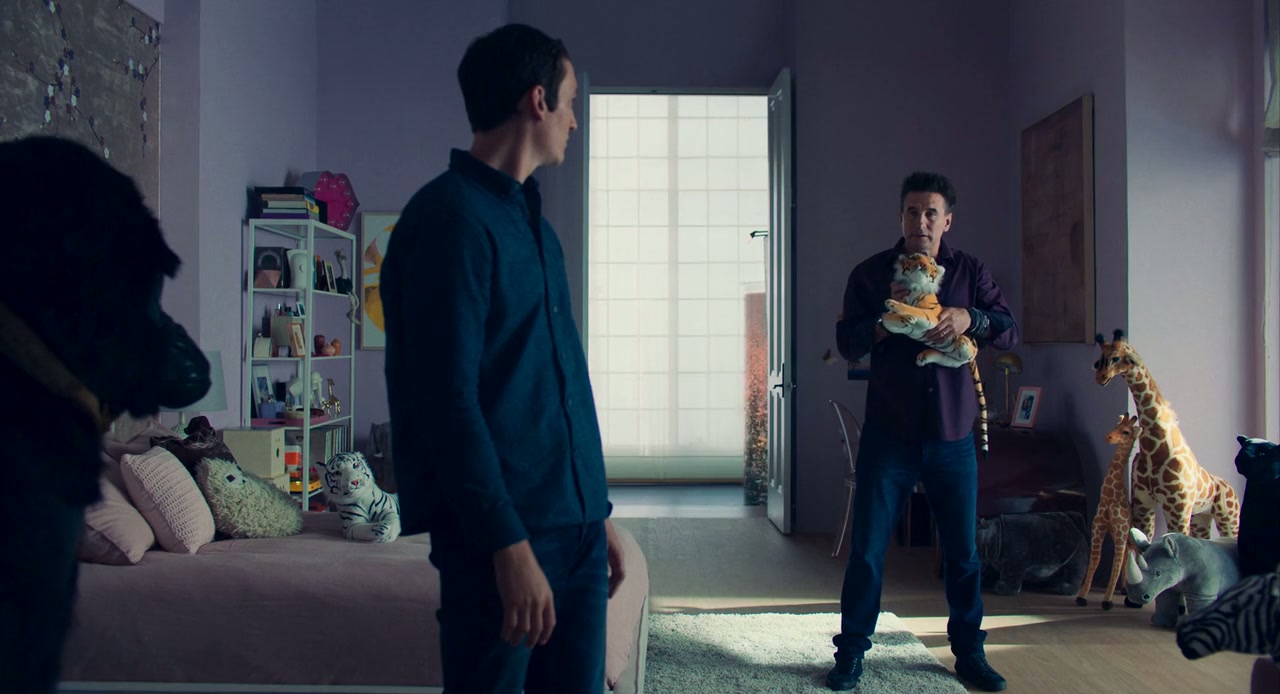 Too Old to Die Young Screenshot