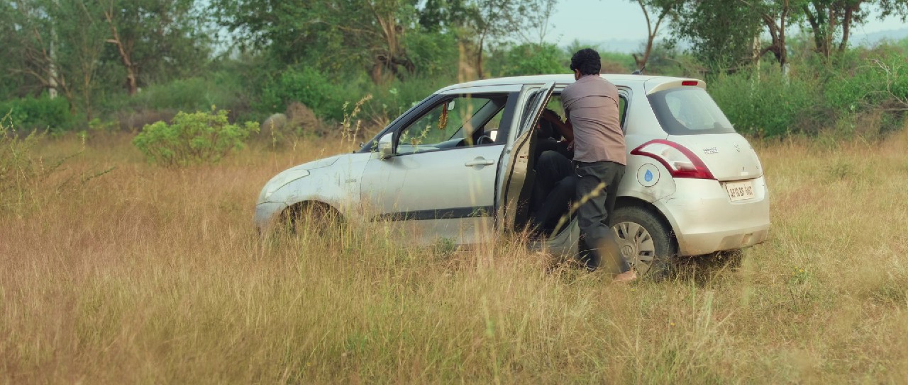 Badmashulu (2025) Telugu WEB-DL 1080p AVC DDP 5.1 ESub CineVood.mkv.0002.jpg