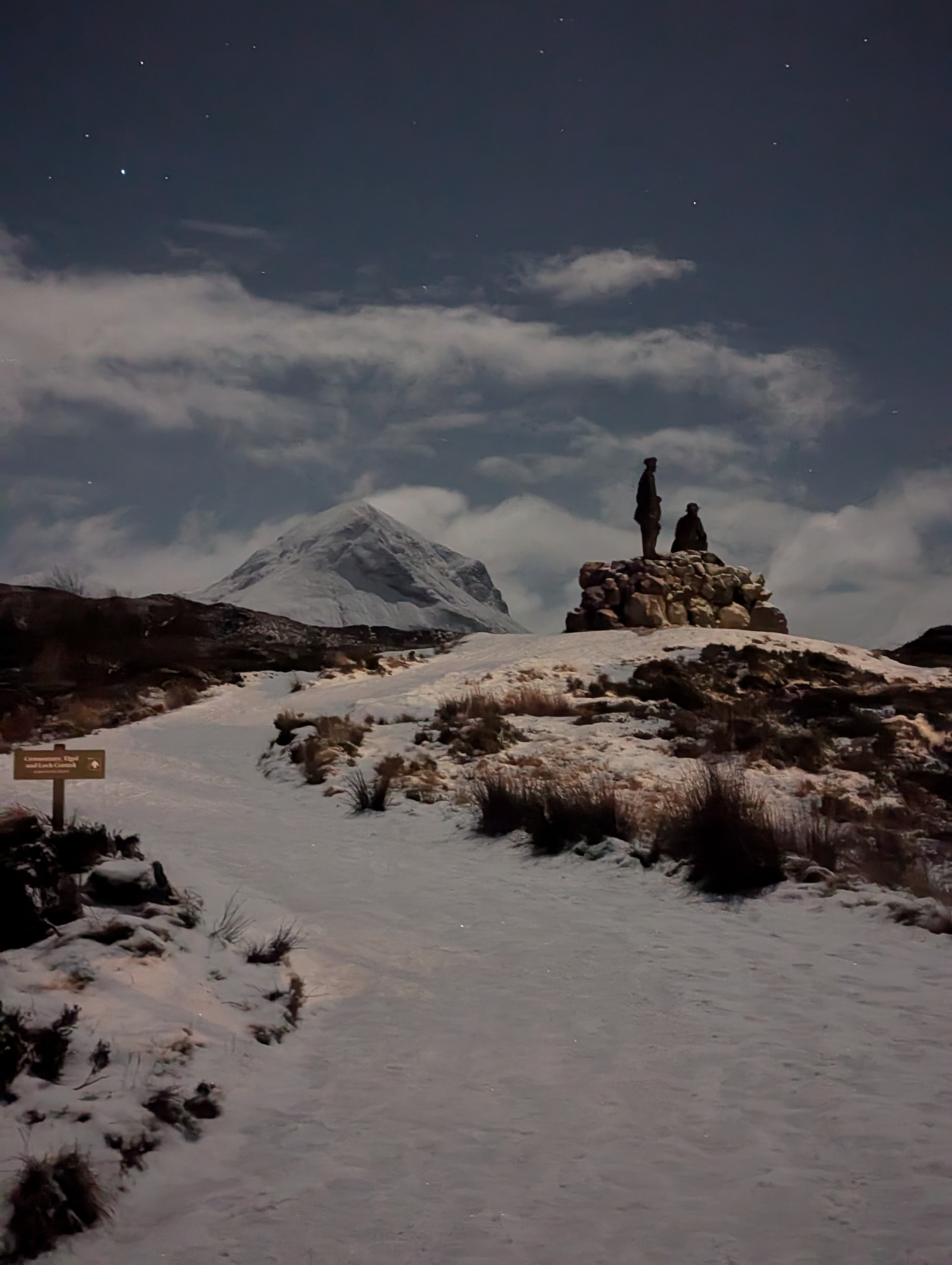 PXL-20250109-200531126