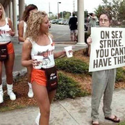 Hooters-SS