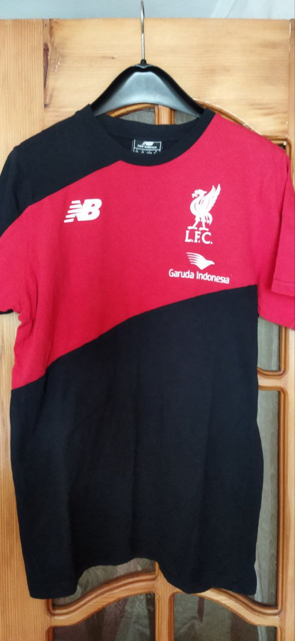 liverpool-train-New-Balance.jpg
