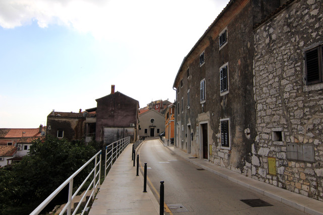 IMG-9566.jpg