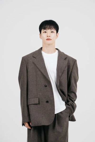 필독 작가