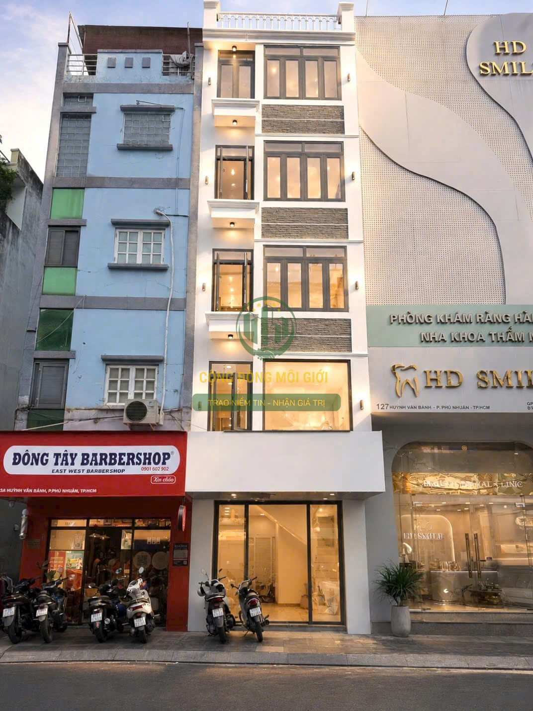 Bán nhà mặt tiền Huỳnh Văn Bánh, Phú Nhuận - ảnh 2