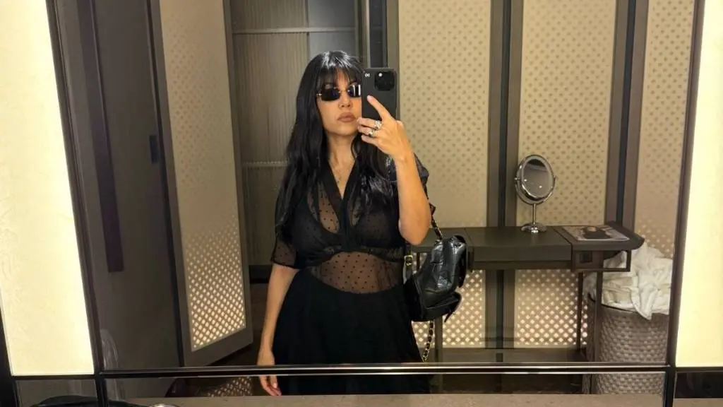 Kourtney Kardashian, în top transparent, cucerește Instagram