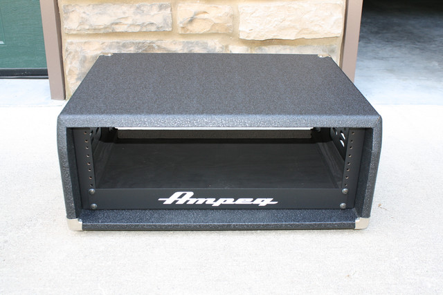 Ampeg-SVT-RC-Front