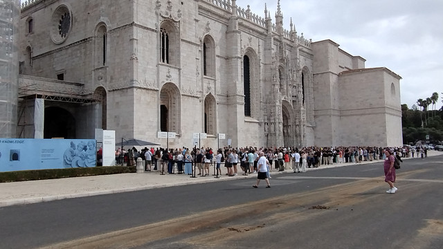 Mosteiro dos Jerónimos (2).jpg