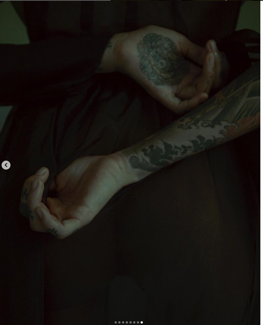 v.png