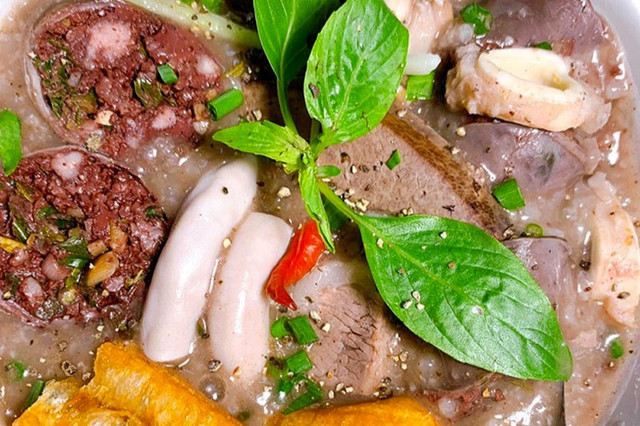 Assorted-Pork-Organs-Congee