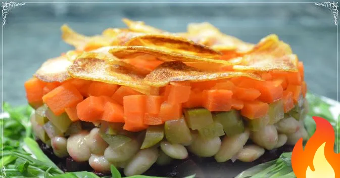 Постер Слоеный винегрет с картофельными чипсами