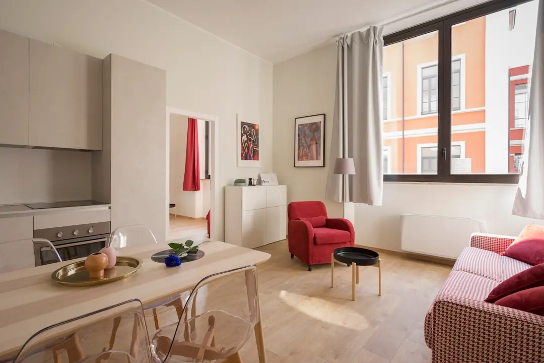Impozit local apartament coproprietate: cine plătește?