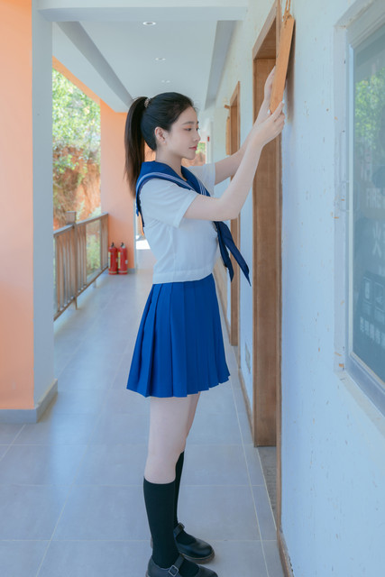 04
