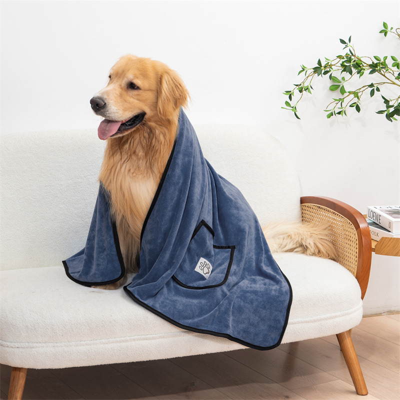 Grey 100*50cm icrofibre Pet Bath Towel with Hand Pockets - Super Absorbent Quick Dry Dog and Cat Drying Towel, Soft Grooming Blanket for Bathing, Cleaning and Everyday Pet Care
