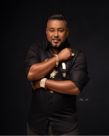 Luis Miguel del Amargue con mucho sentimiento en su nueva bachata "Antes de que te vayas"  .