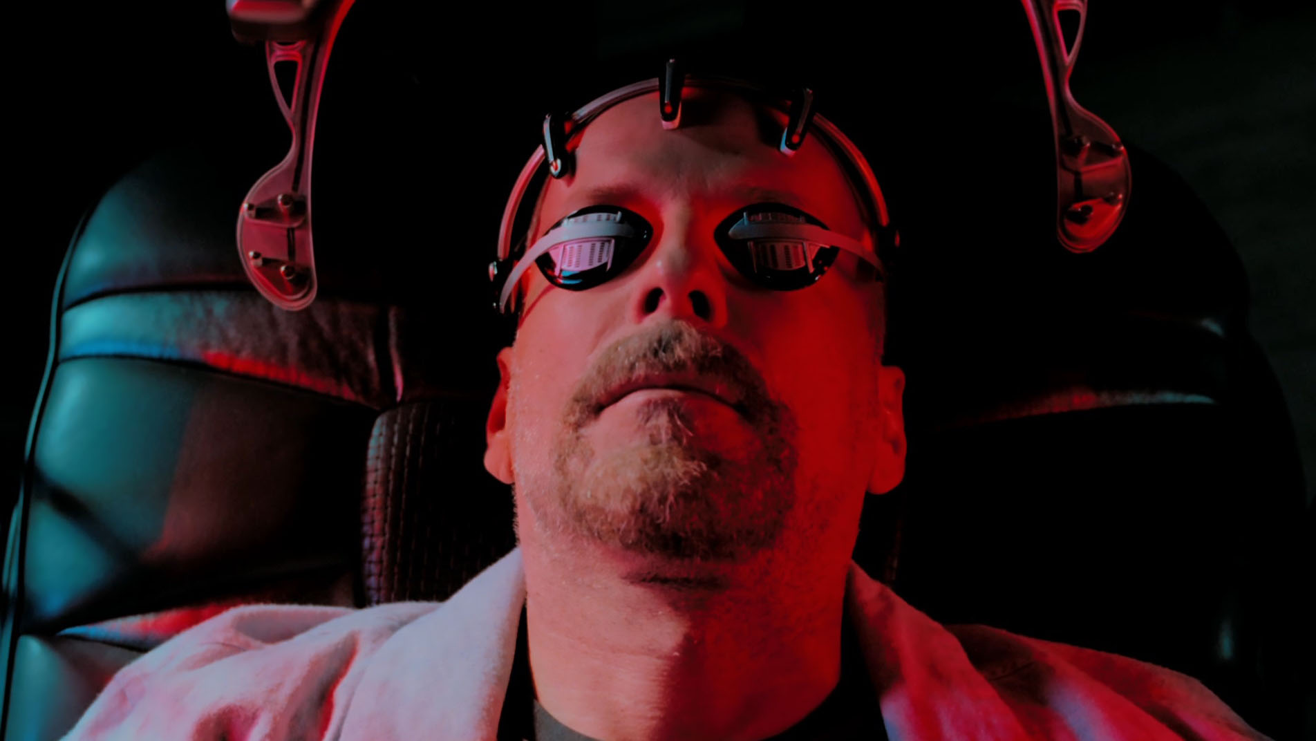 Суррогаты / Surrogates (2009)
