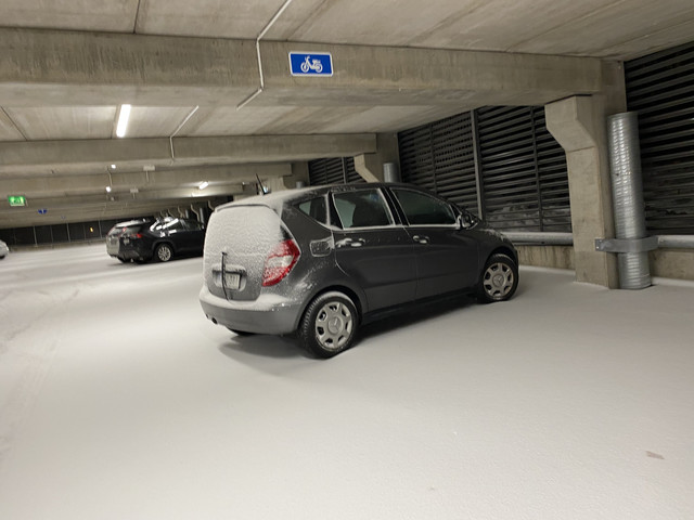 E51-D1646-204-F-47-B4-AF7-B-6-B97-B01680