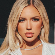 Abby-Rao-Wallpapers-Insta-Fit-Bio-7