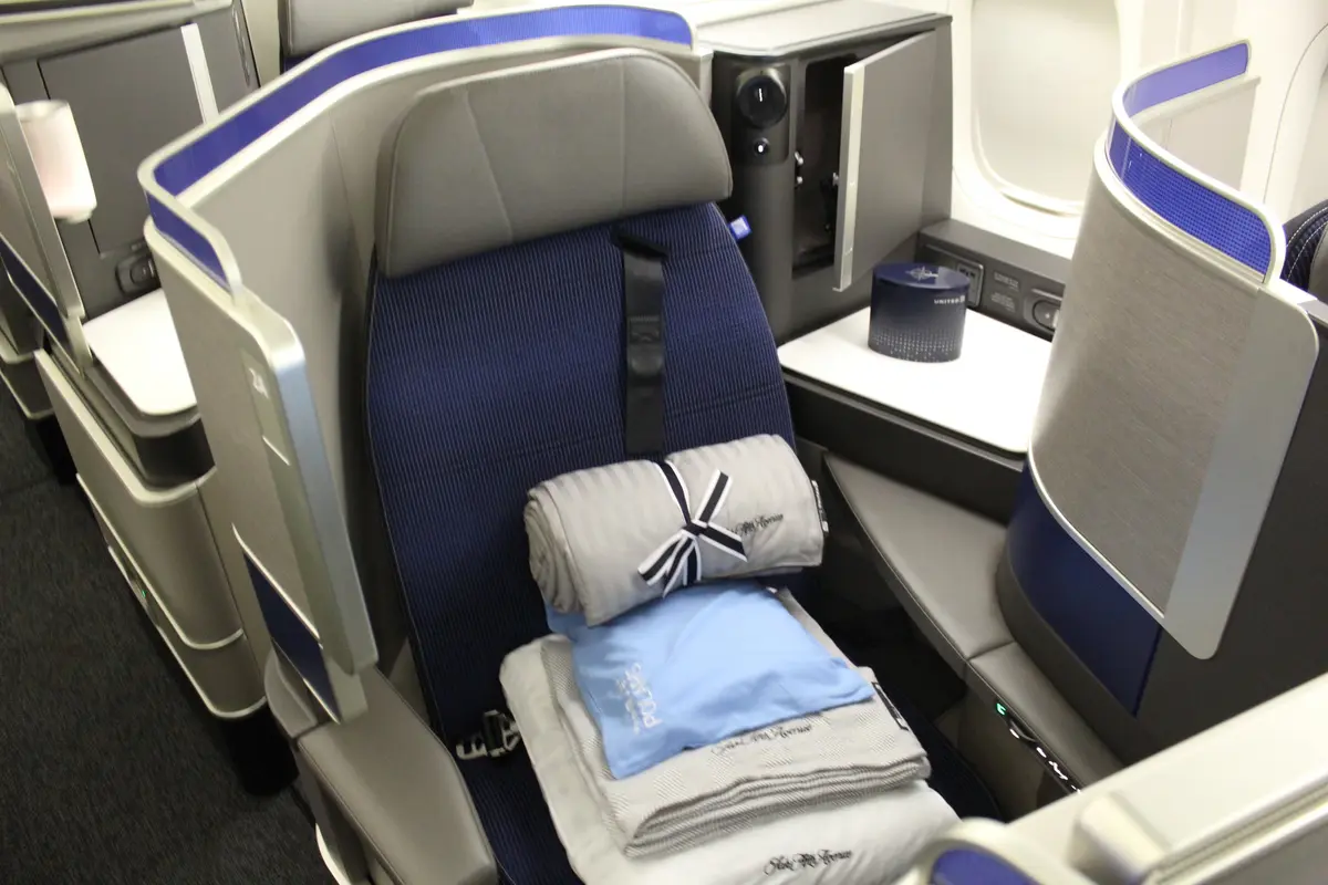 United Airlines Changes Sleep Policy