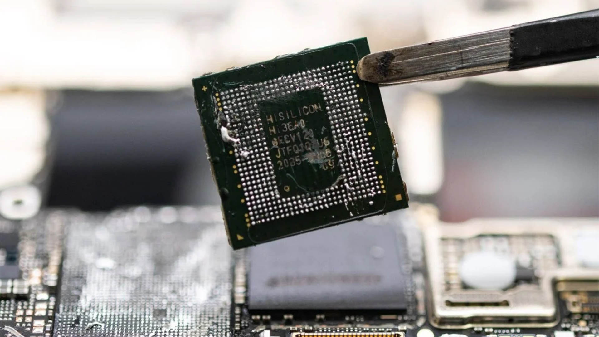 Huawei tung công nghệ "xếp chồng" cho chip Kirin thế hệ tiếp theo, tăng mật độ lên 53%, tăng xung nhịp lên 12,7%