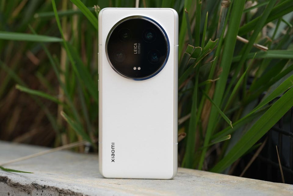 Xiaomi 14 Ultra Leica camera