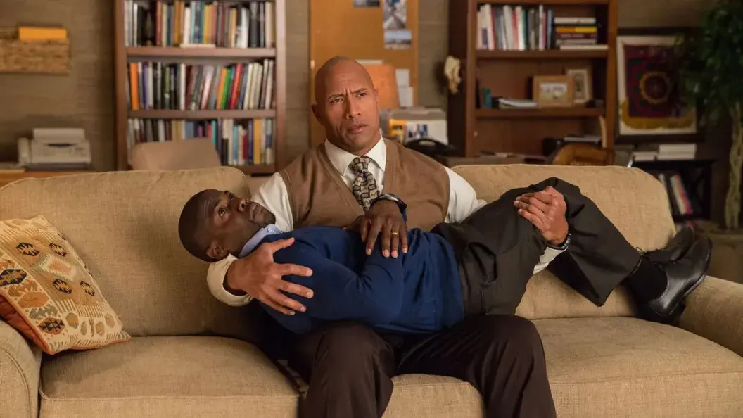 Dwayne Johnson: De la Luptător la Regele Comediei Hollywoodiene