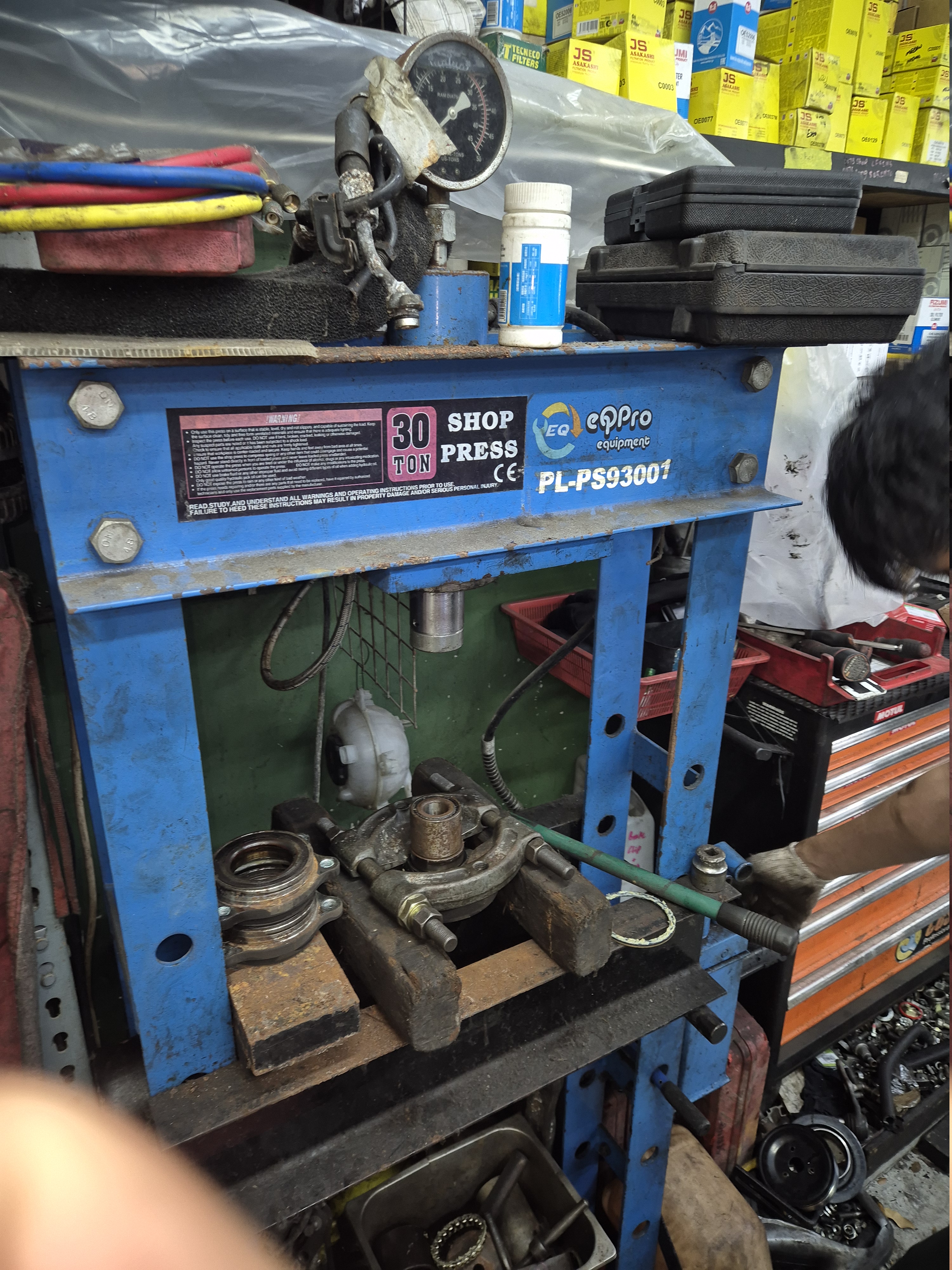 Car Won’t Start in the Morning? Battery, Alternator or Starter Motor Explained — Edwin Garage Singapore