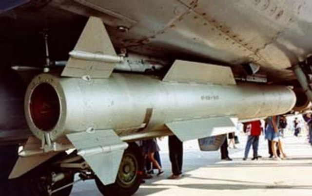 000-R-37-Arrow-2-S