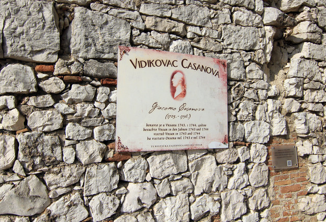 IMG-9576.jpg