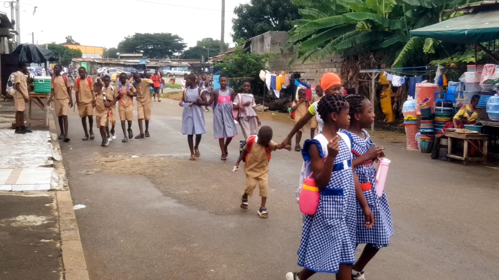 Illustration - Rentrée scolaire : Abidjan retrouve ses bouchons et ses classes pleines