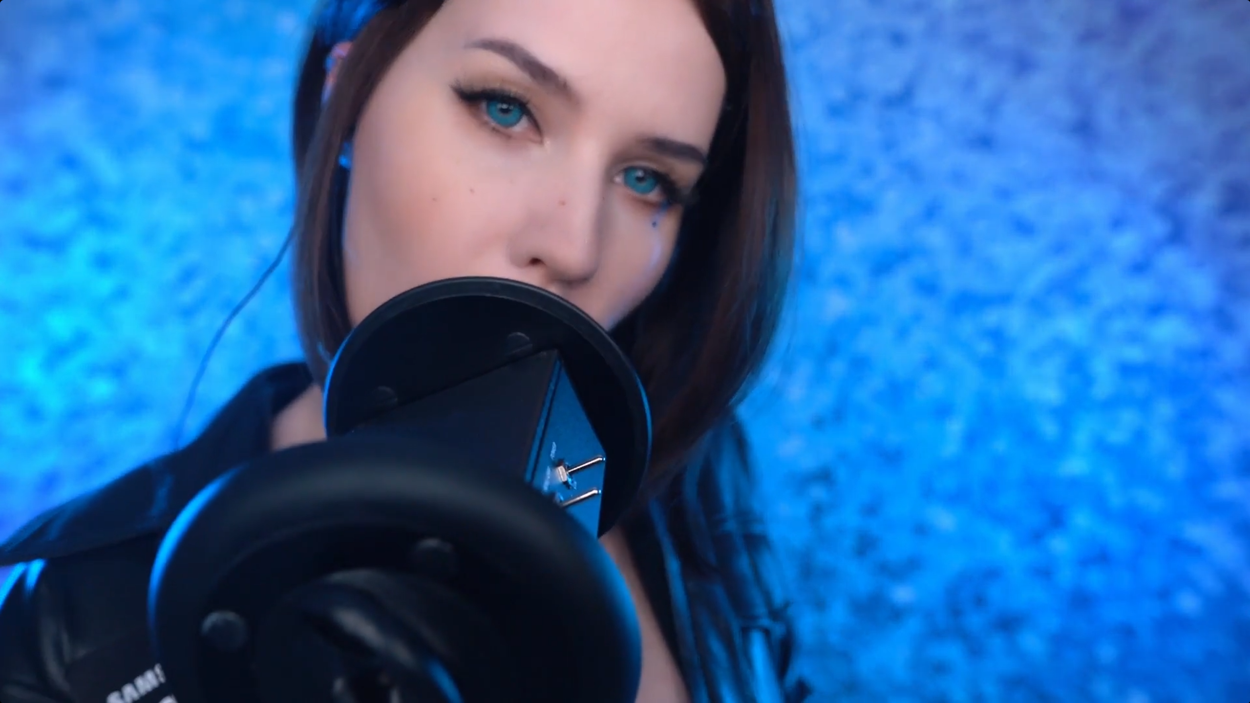 3DIO Ear Licking ASMR [ MOOD ]