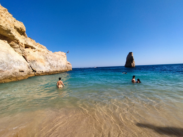 Viernes 14 de Agosto. Praia do Carvalho y Nossa Senhora da Rocha - Algarve y algo mas (7)