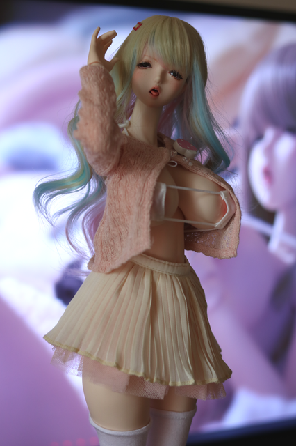 224