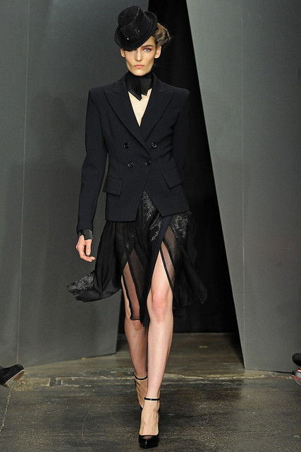 00220fullscreen.jpg