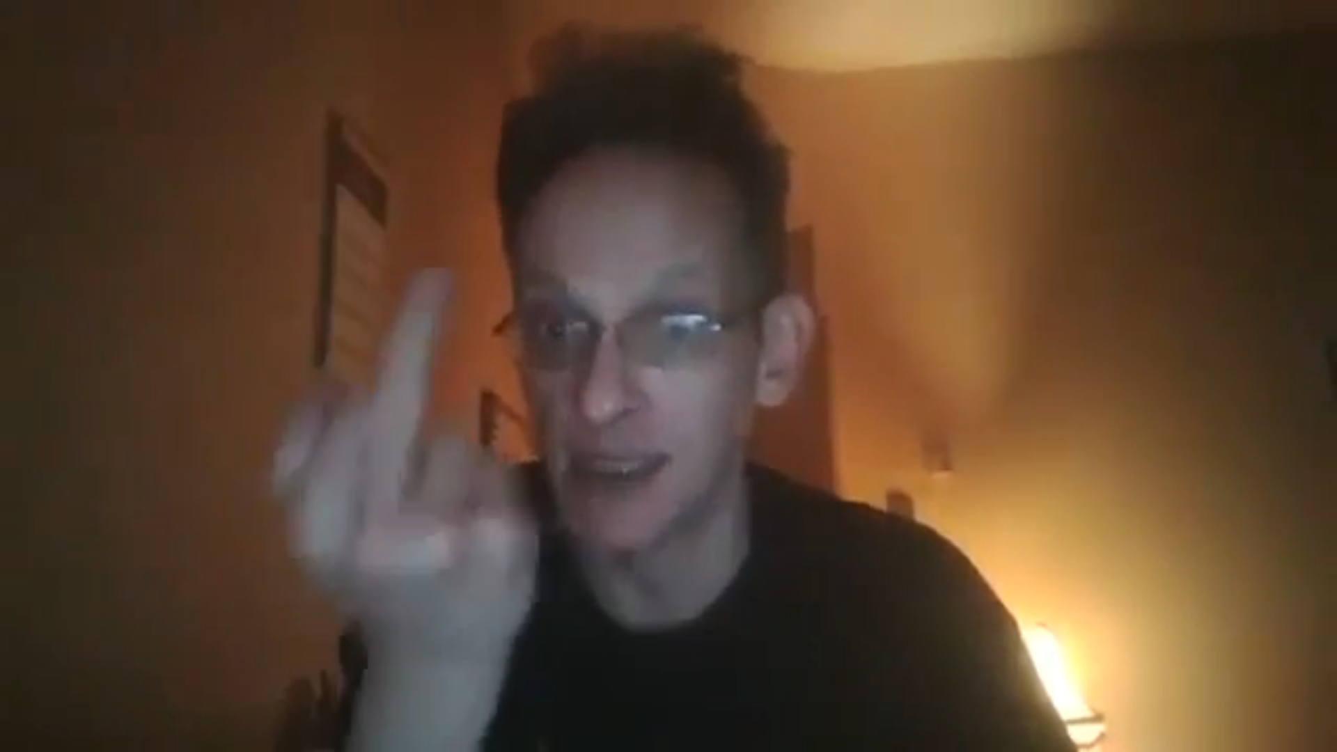 mb.png