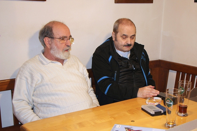 y 8540.jpg