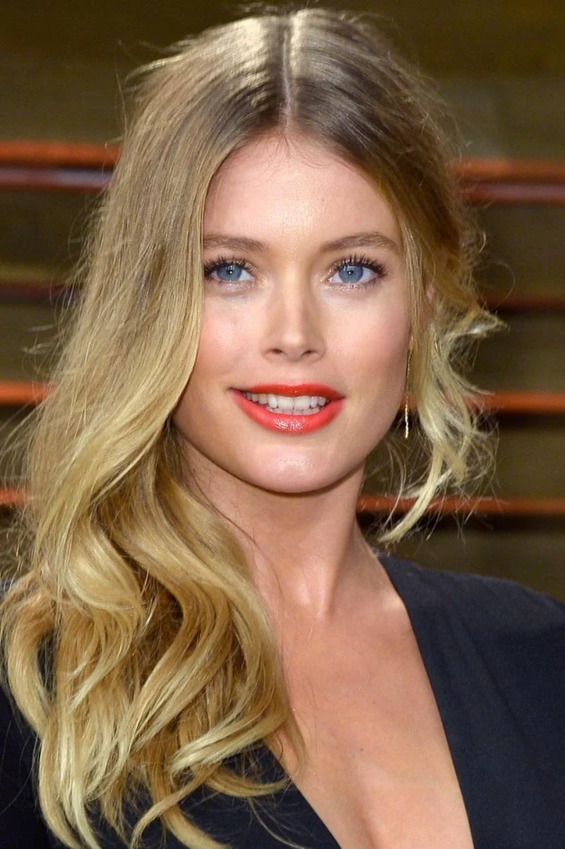 Doutzen Kroes early life, family,