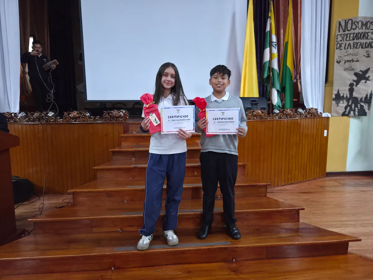 Reconocimiento de proyectos artísticos de sexto a octavo