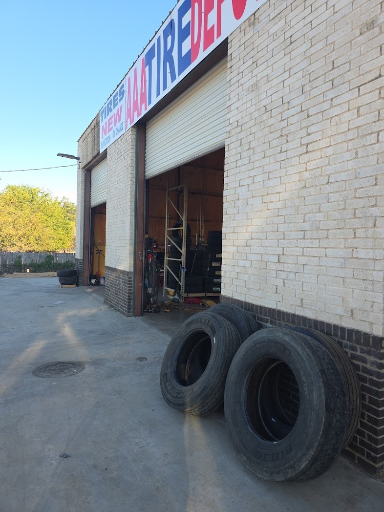 AAA Tire Depot technician