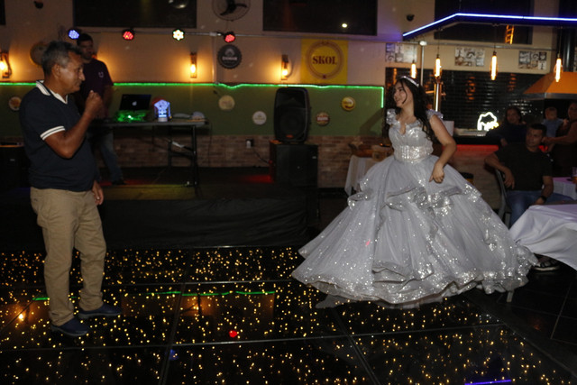 (418)