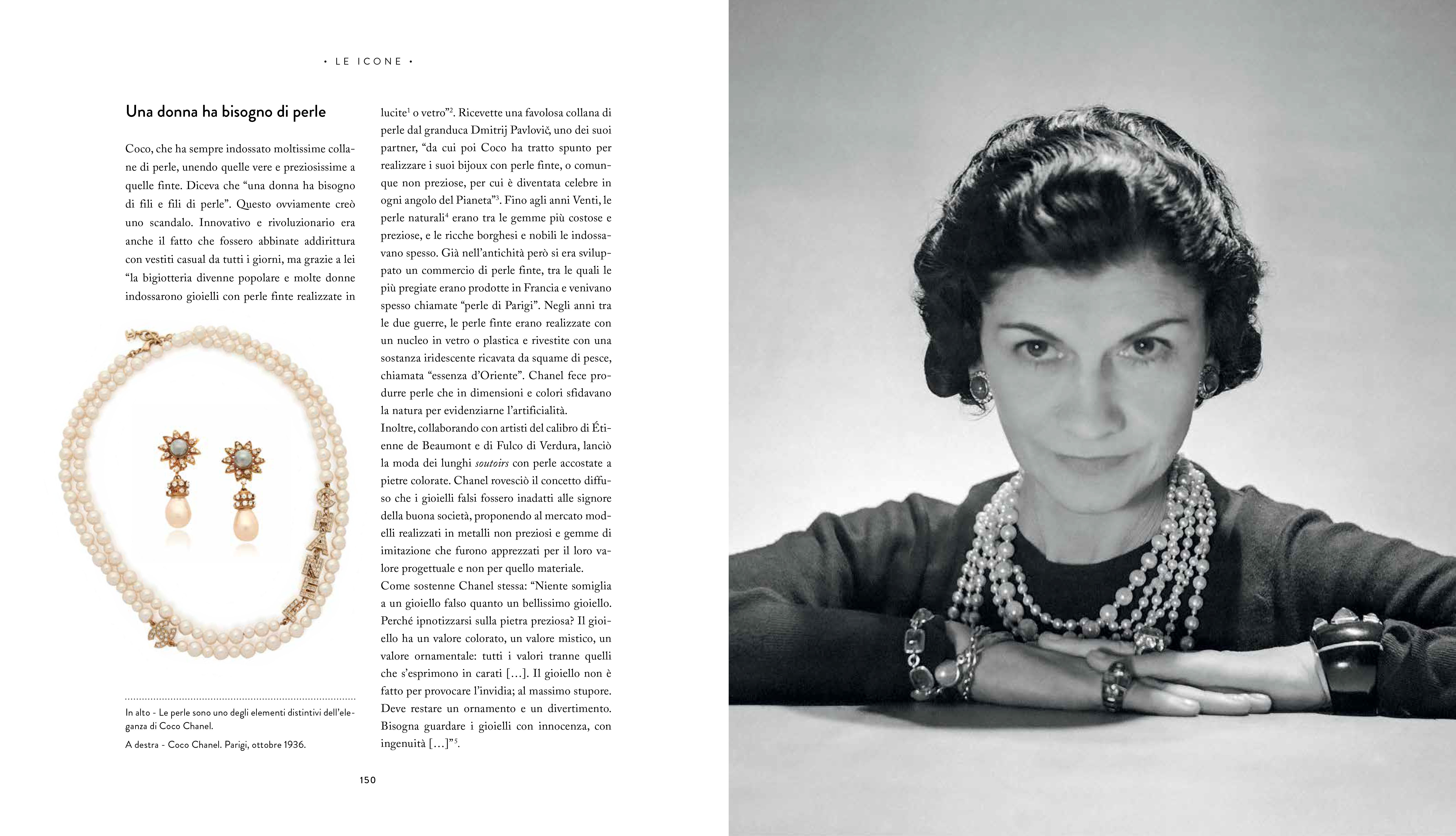 Chanel Philosophy, Coco Chanel e l’icona delle perle Pagine 150 e 151 del libro Chanel Philosophy dedicate alle perle, con collana e orecchini e un ritratto di Coco Chanel con lunghi fili di perle