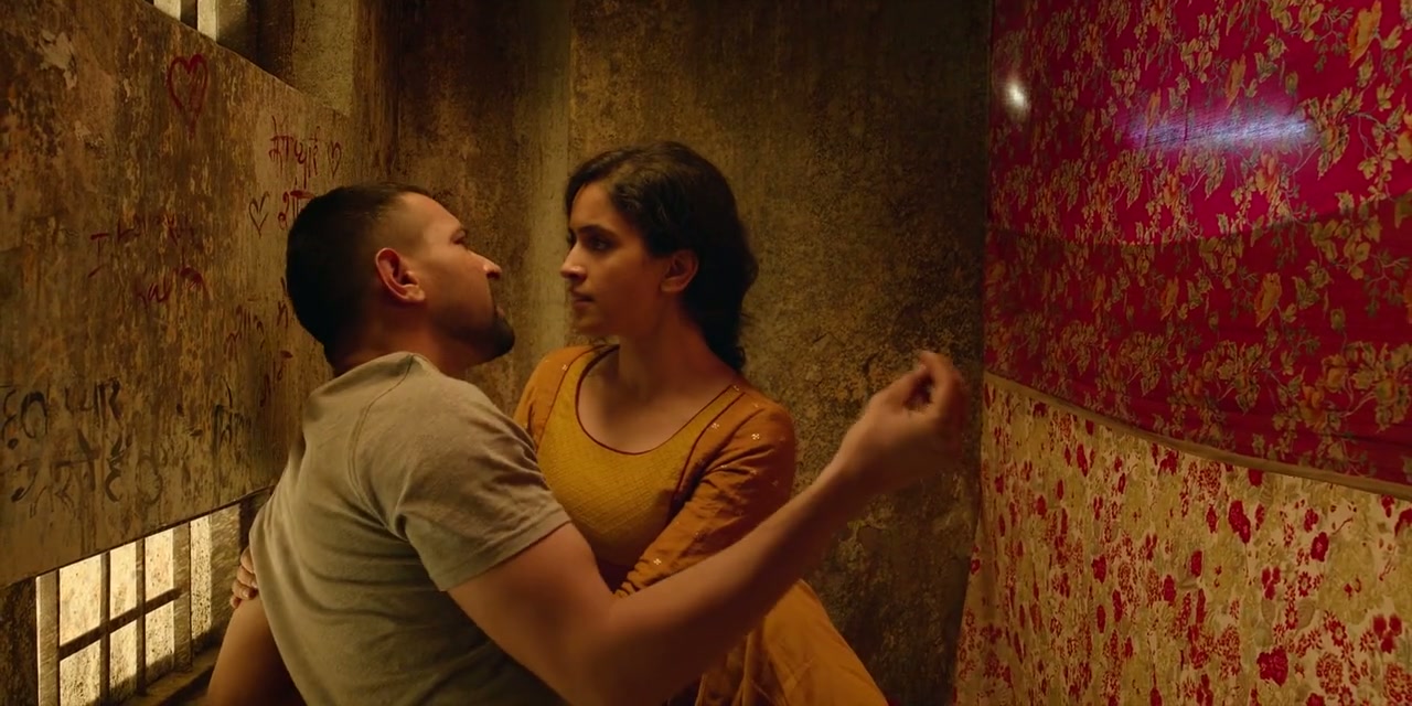 Love Hostel Screenshot