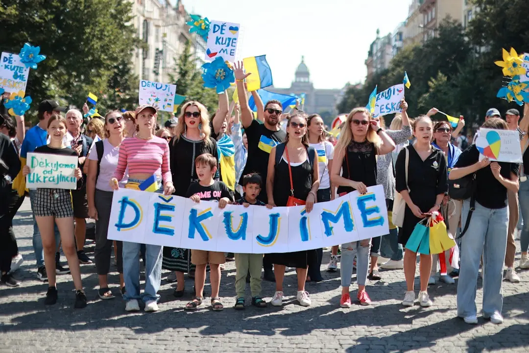 Cum să ajutăm copiii să depășească sentimentele de rușine.
