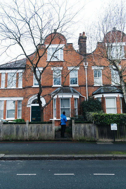 Window cleaning work 13