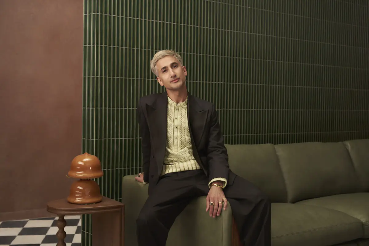 Tan France lansează o colecție de mobilier inspirată de designul britanic și sud-asiatic