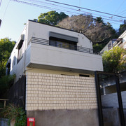 外観（左側）