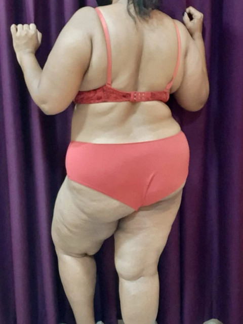 Wife Mom Aunty ki incest dunia with pics & Gifs