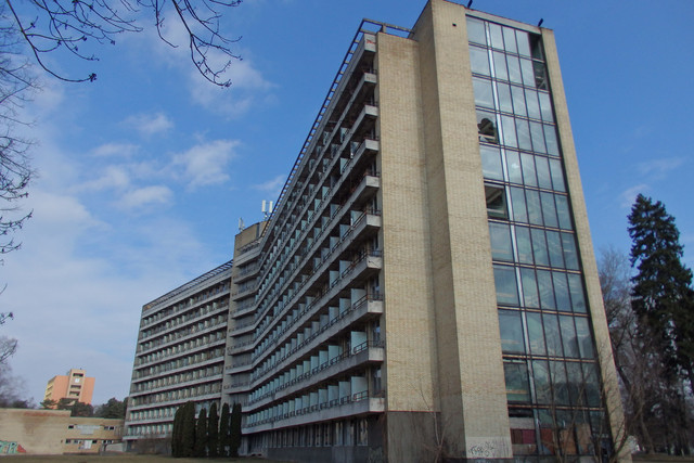 OLYMPUS-DIGITAL-CAMERA.jpg