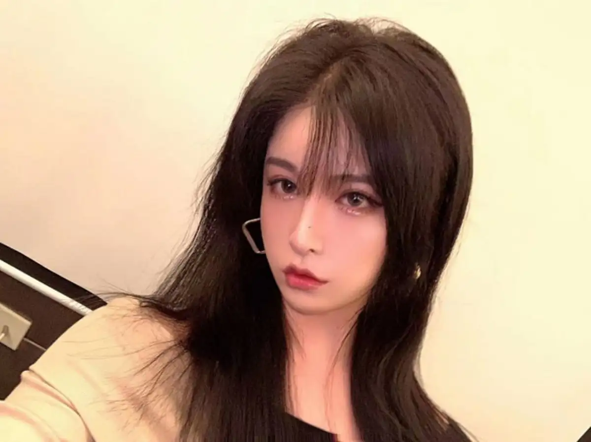 중국 쉬멜 원야 실사 프로필 첫번째 상세 이미지 중국 쉬멜 원야 실사 프로필 첫번째 상세 이미지