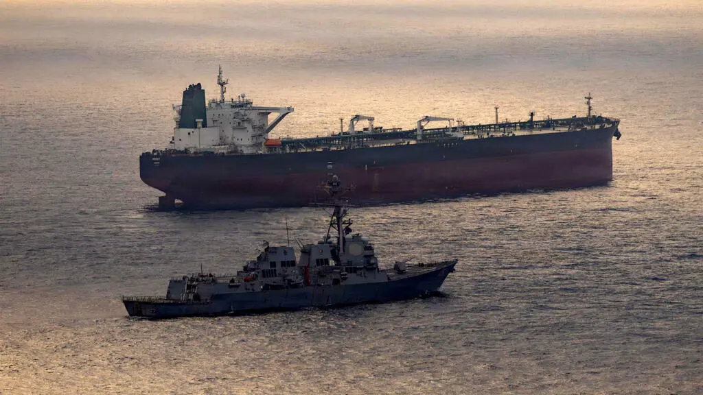 US Relaxes Iran Ports Blockade Amid Planned Talks