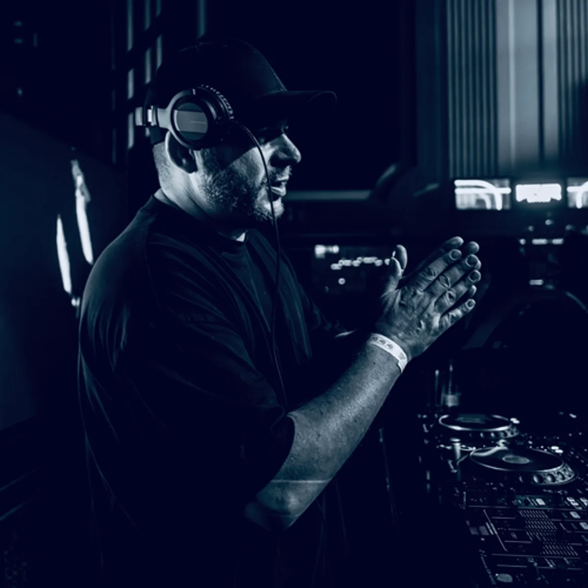 Sebb Junior – Groove Notes 0626